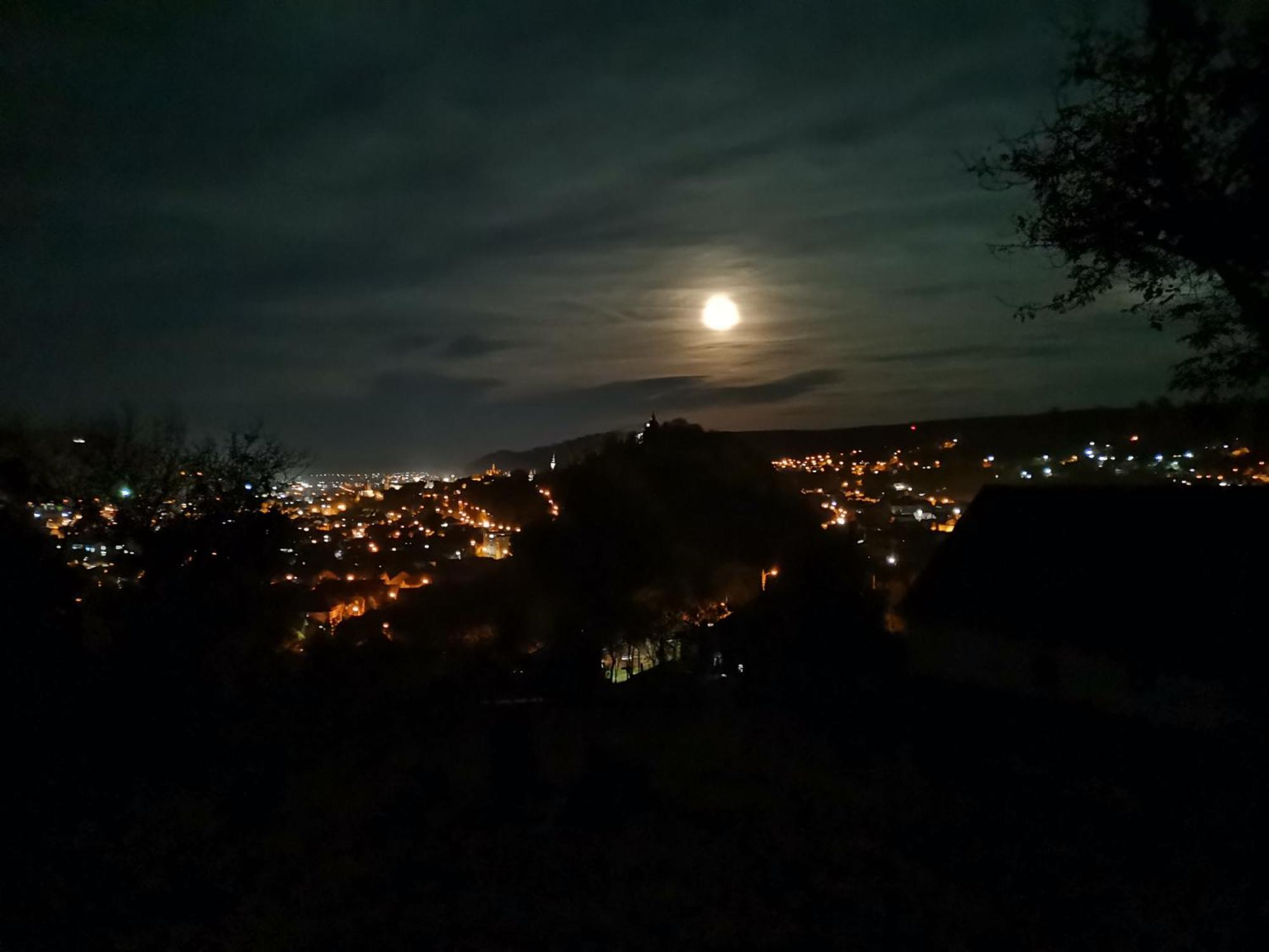 Chalets Du Bf Сігішоара Екстер'єр фото
